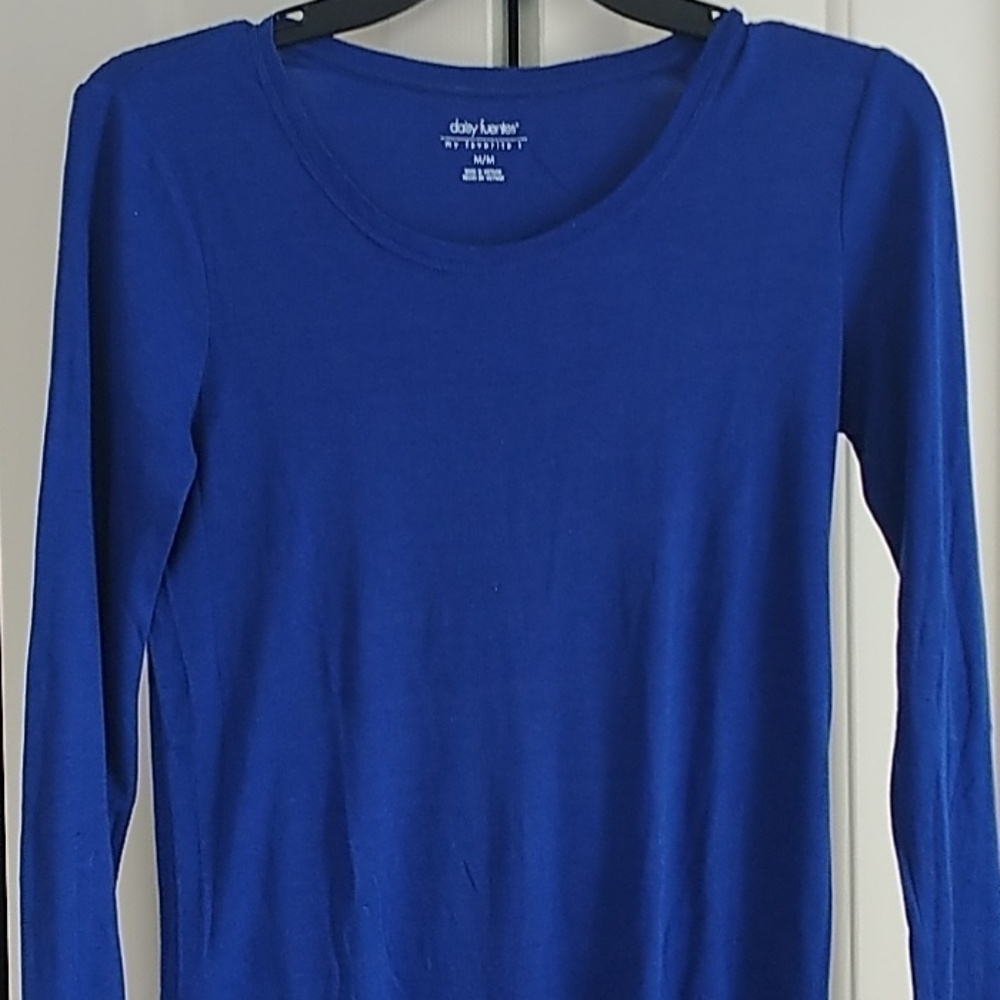 Daisy Fuentes Cobalt Blue Crew Neck Top Sz M